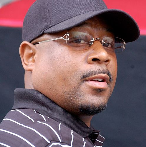 Portrait picture of Martin Lawrence